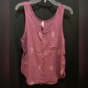 MUDD medium lightweight sleeveless button down